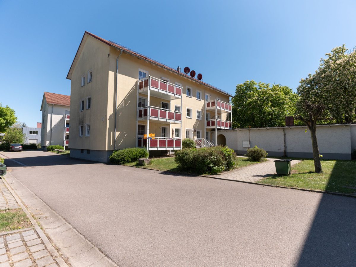 Dreikronen Regensburg — Seitenansicht des Wohnhauses
